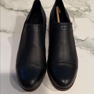 Korks Gertrude Style Classic Black Leather Women's Shoes